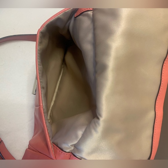 Coach Vintage Coral Crossbody purse - Picture 11 of 12